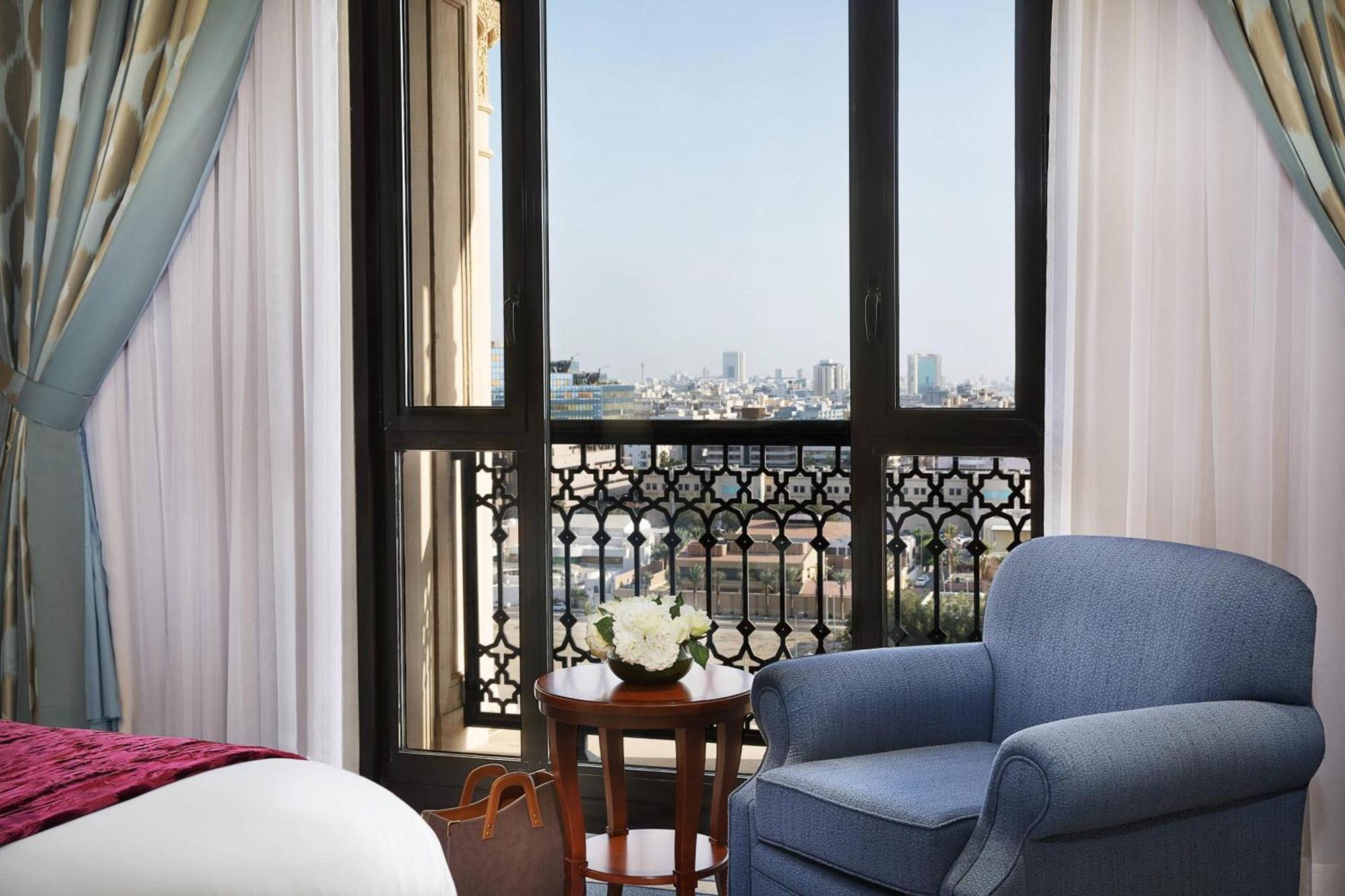 The Ritz-Carlton Jeddah Ξενοδοχείο Εξωτερικό φωτογραφία A room at the hotel