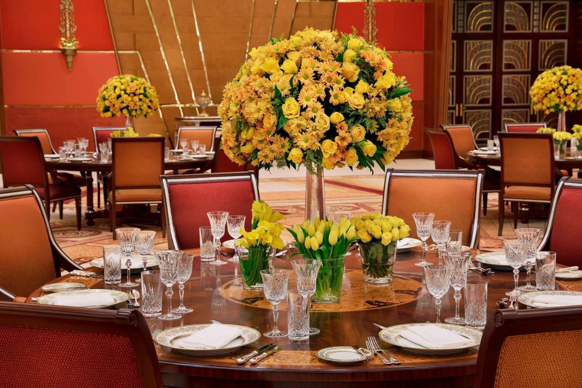 The Ritz-Carlton Jeddah Ξενοδοχείο Εξωτερικό φωτογραφία The Imperial Restaurant