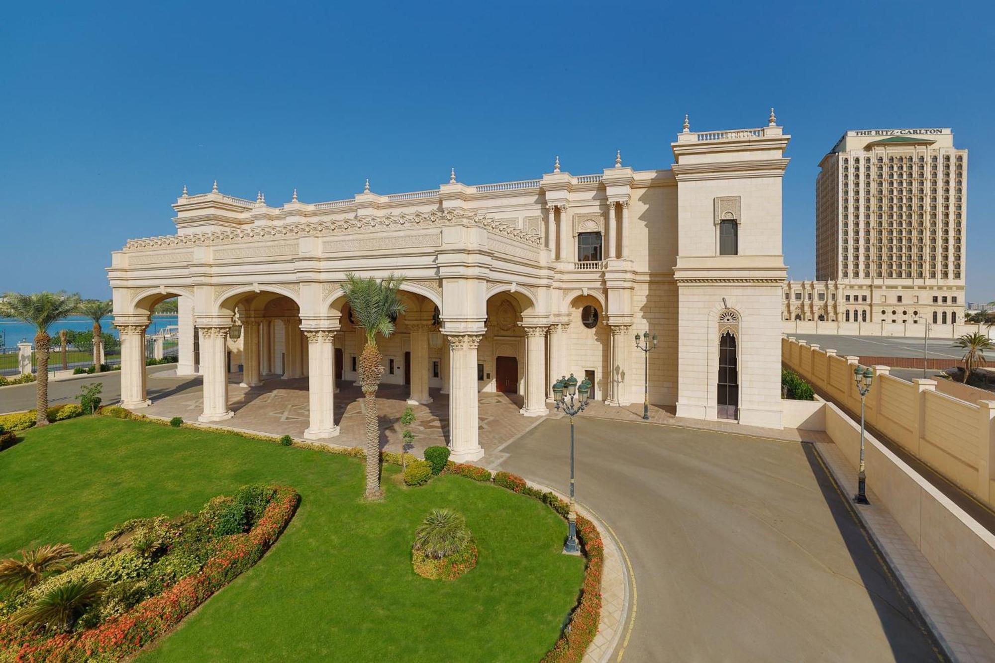 The Ritz-Carlton Jeddah Ξενοδοχείο Εξωτερικό φωτογραφία The St. Regis Alexandria