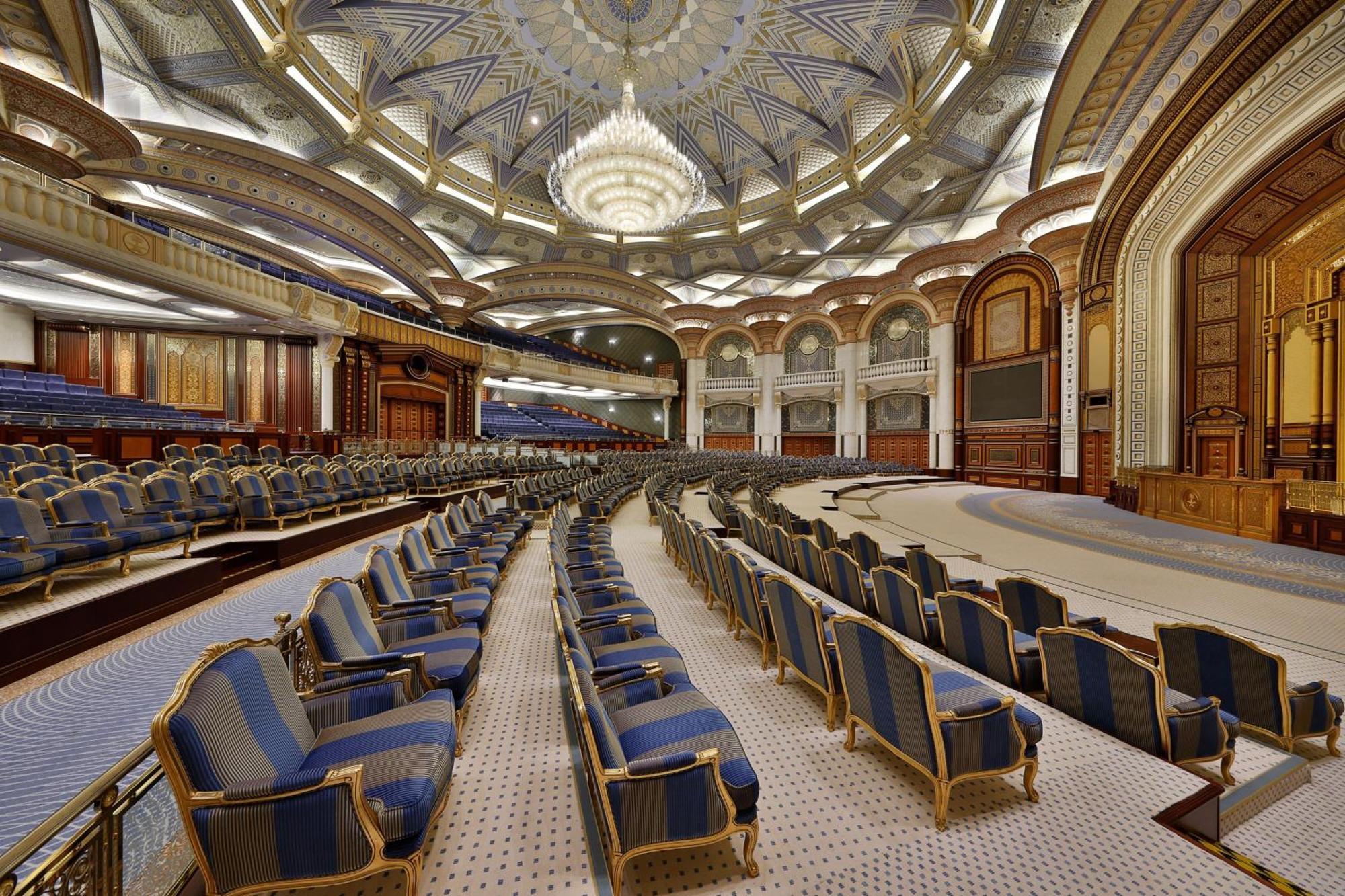The Ritz-Carlton Jeddah Ξενοδοχείο Εξωτερικό φωτογραφία The General Assembly Hall